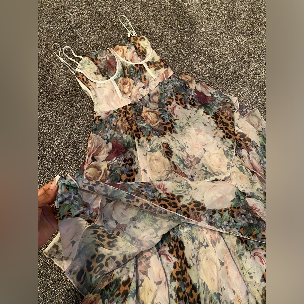 Beautiful flowy beach dress. From Miami Beach boutique. New*size S